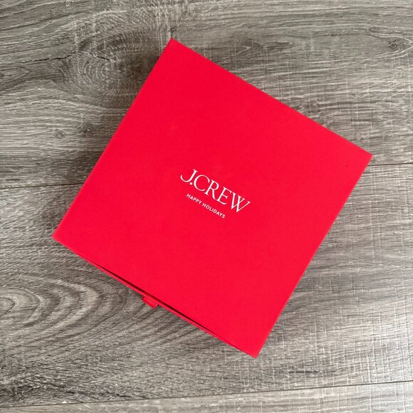 J Crew Set of 4 Holiday Embroidered Napkins in Box Limited Edition HTF - Picture 2 of 4